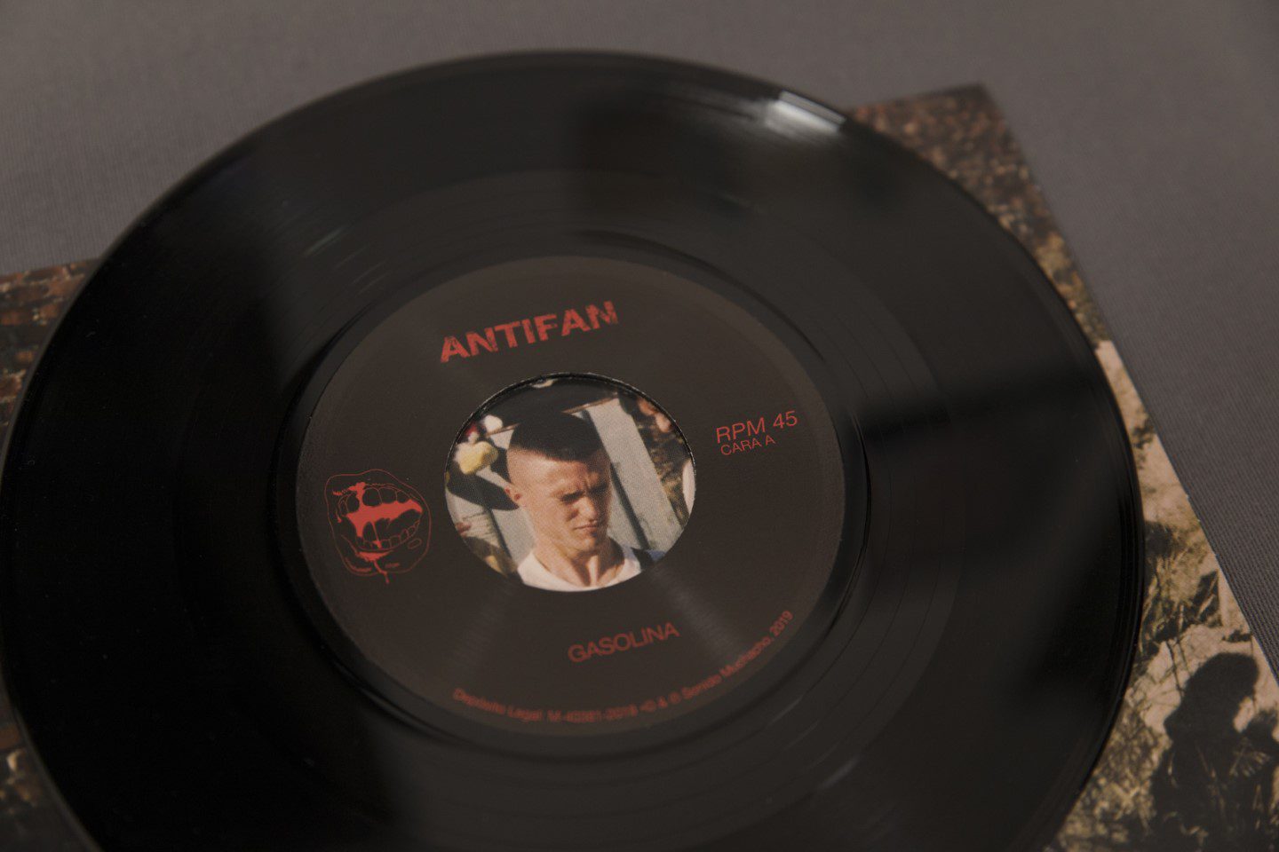 ANTIFAN – Gasolina / Mi Mundo - Vinilo 7”
