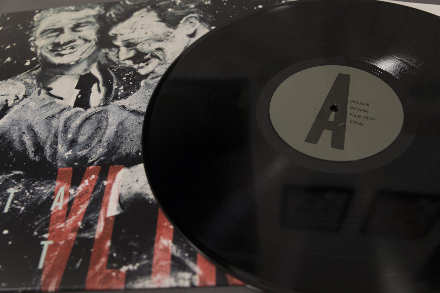 ATENCION TSUNAMI - VLTRA - Vinilo 12”