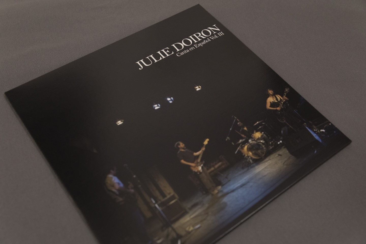 Julie Doiron– “Julie Doiron Canta en Español Vol. II”- Vinilo 10”