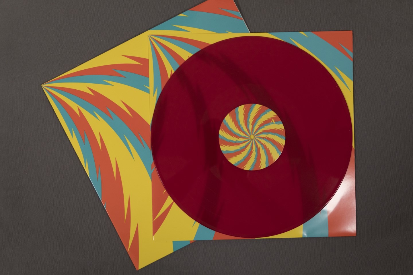 Qverno | prensado vinilo | wolfpack iberia