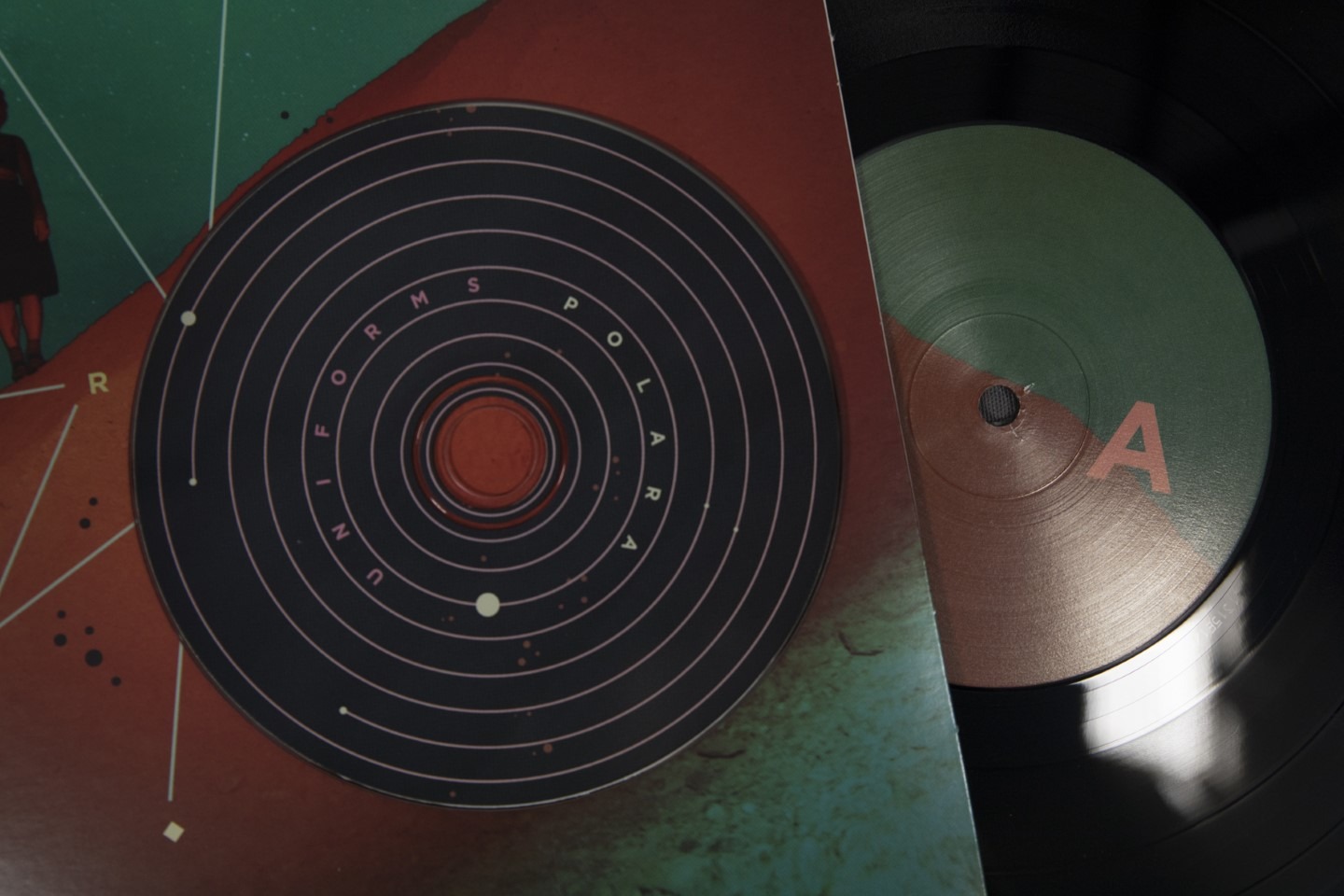 Uniforms | prensado vinilo  y fabricación de CD | wolfpack iberia