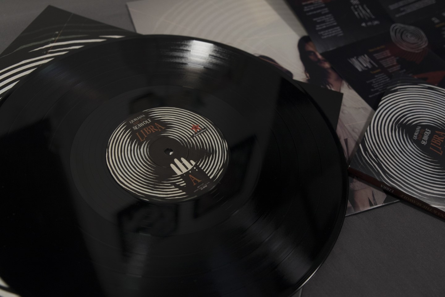 Ljubliana & the seawolf | prensado vinilo | Wolfpack Iberia