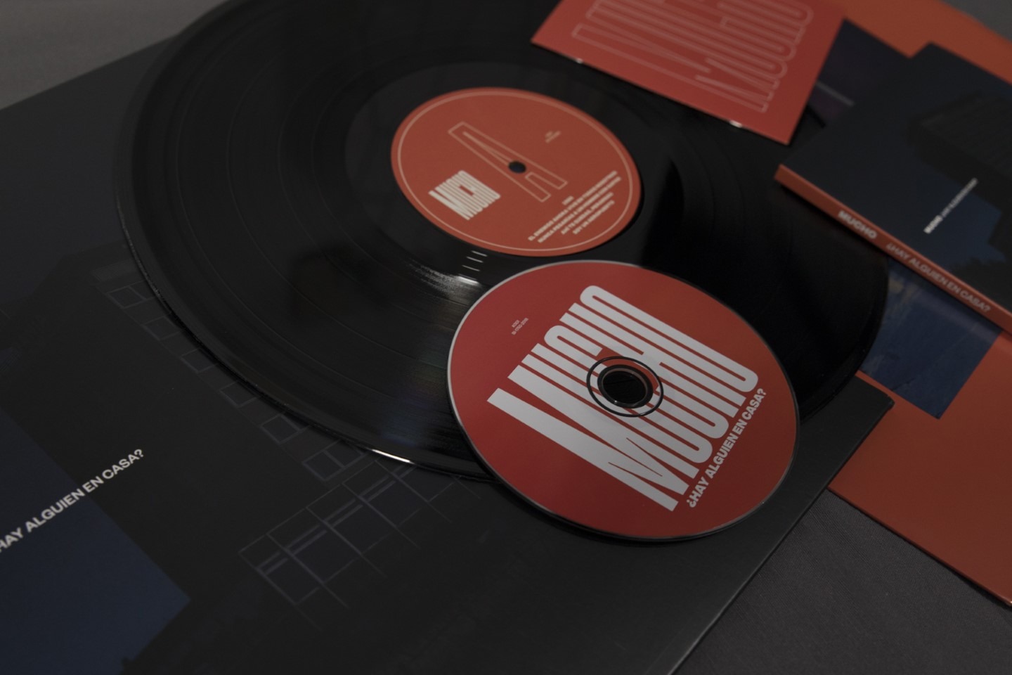 Mucho | prensado vinilo y fabricación CD digipack | wolfpack iberia