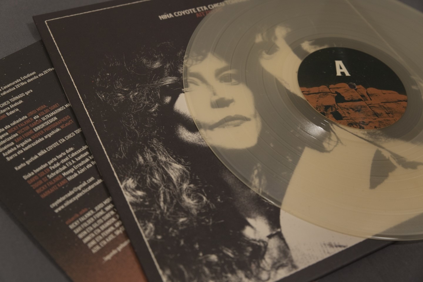 nina coyote eta chico tornado | prensado vinilo | wolfpack iberia