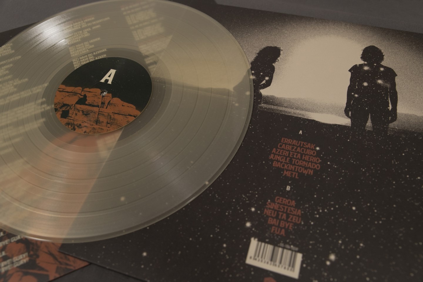 nina coyote eta chico tornado | prensado vinilo | wolfpack iberia