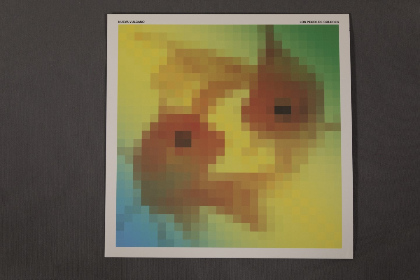 nueva vulcano | prensado vinilo | wolfpack iberia