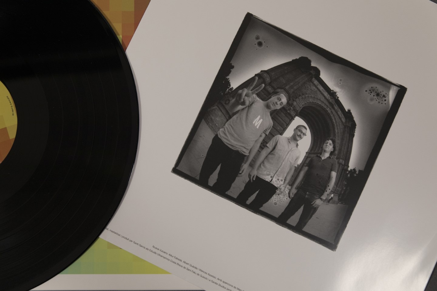 nueva vulcano | prensado vinilo | wolfpack iberia